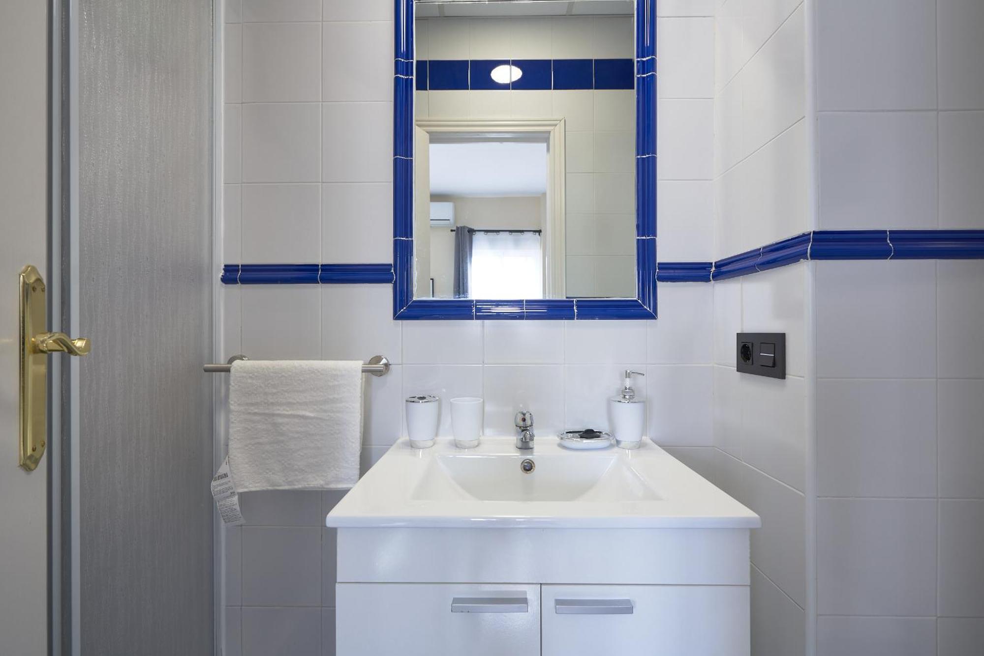 Appartement Loft Tejares De Triana à Séville Extérieur photo