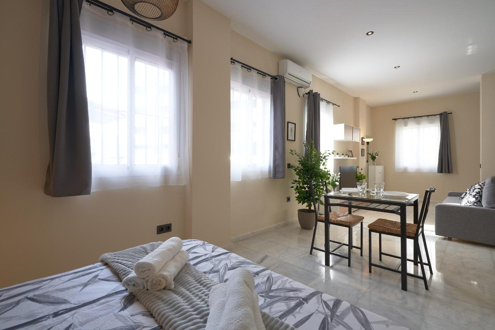 Appartement Loft Tejares De Triana à Séville Extérieur photo